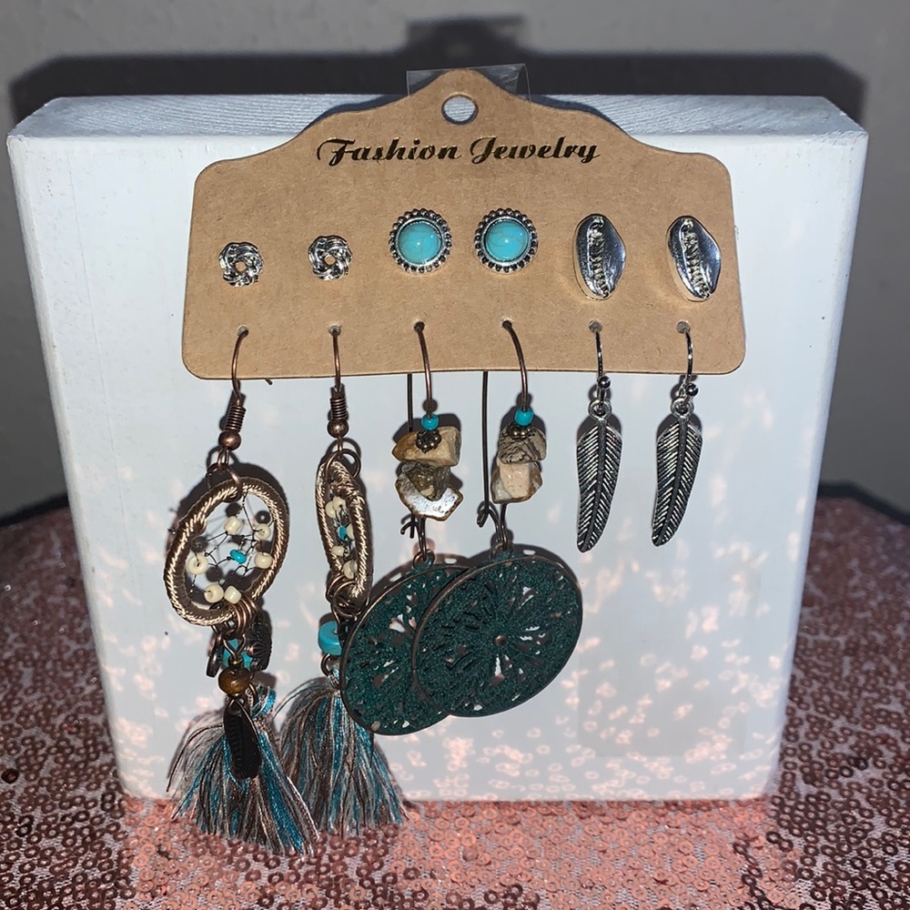 Jewelry 6 Pair of Earrings - Silver, Bronze  and Turquoise (New)